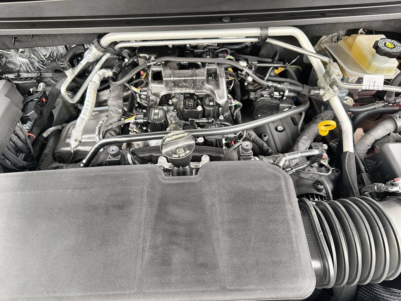 2026 GMC Canyon AT4 - Photo 25