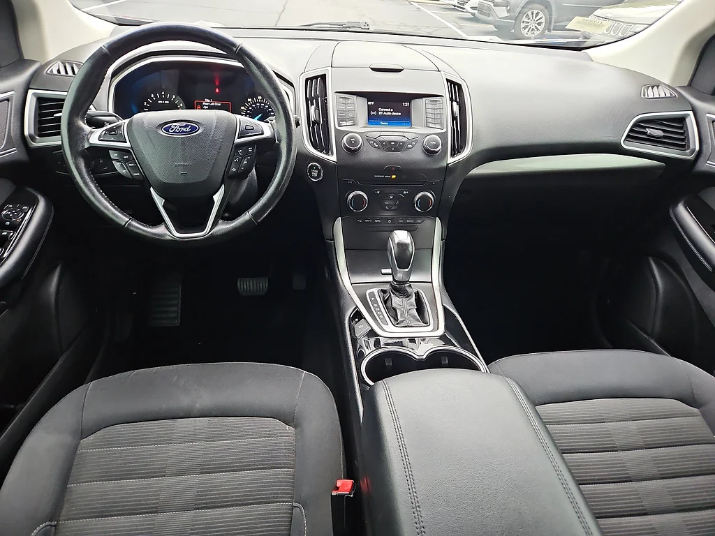 Used 2017 Magnetic Ford SEL image 9