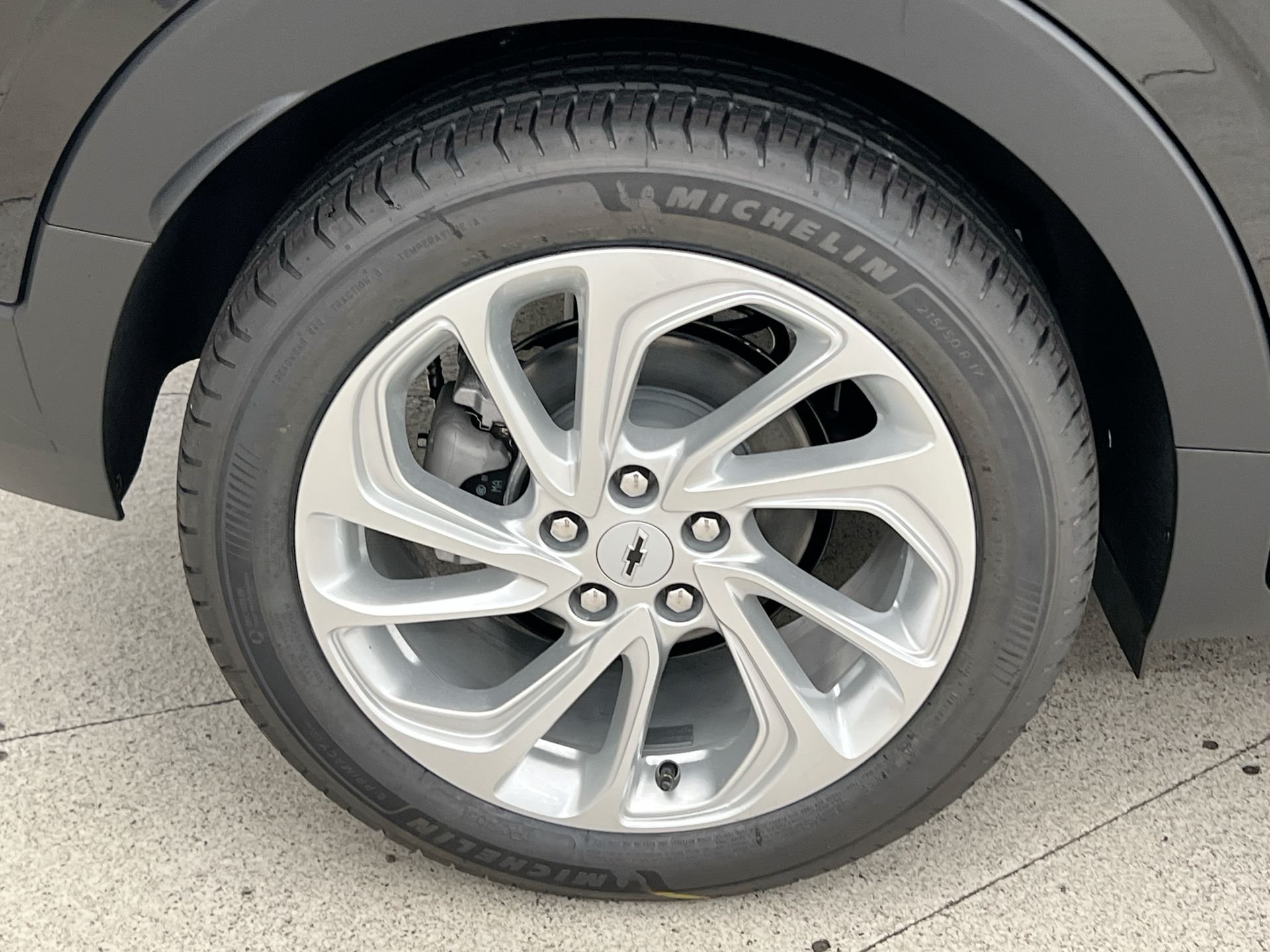 2027 Chevrolet Bolt LT - Photo 80
