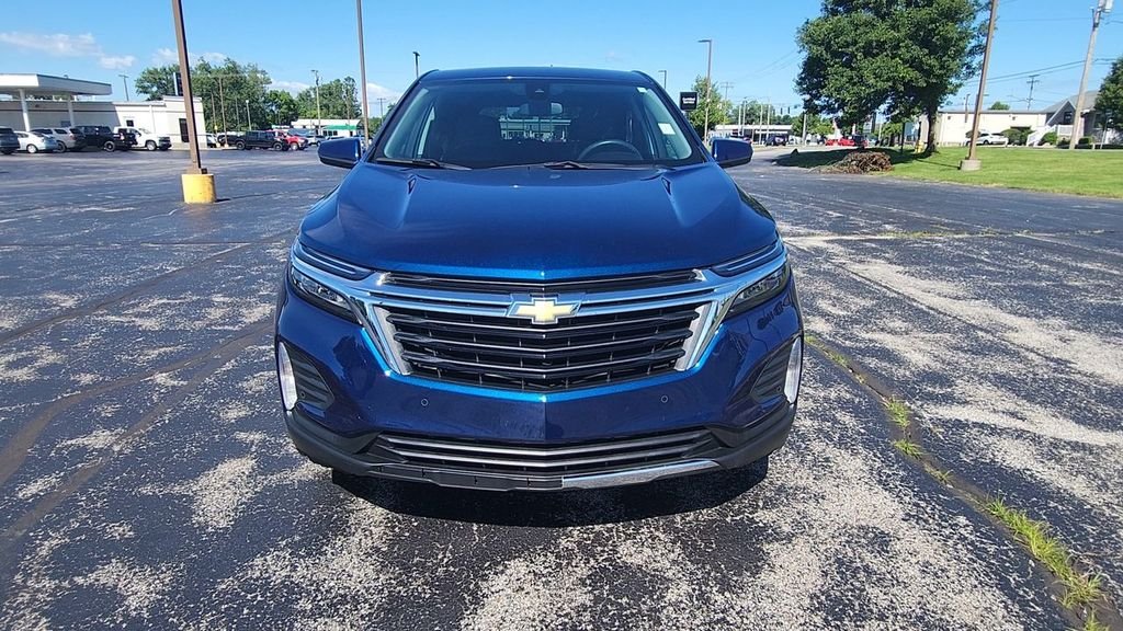 Used 2022 Blue Chevrolet LT image 3