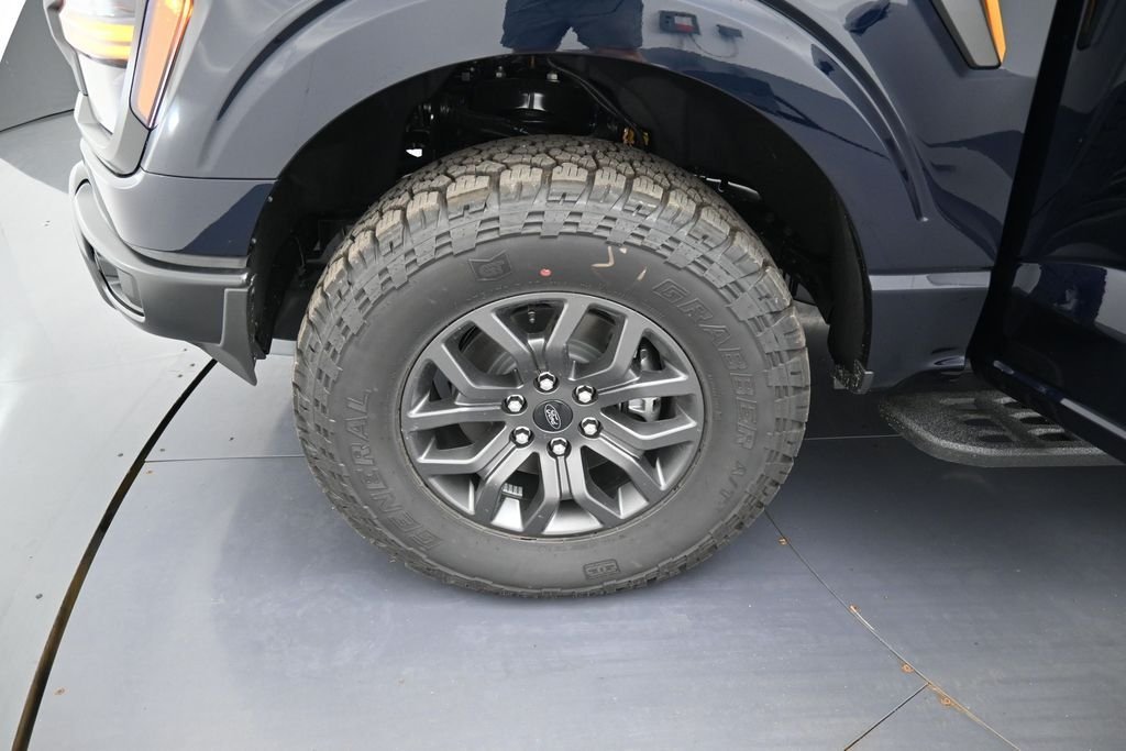 New 2026 Antimatter Blue Metallic Ford XLT image 32