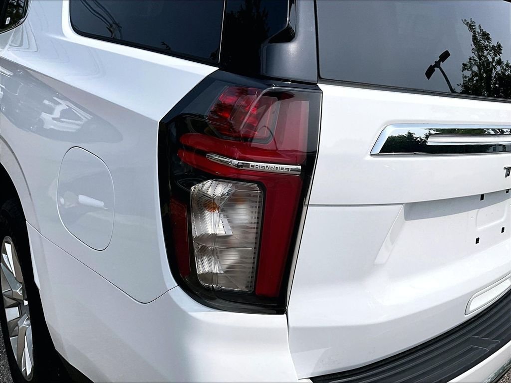 Used 2023 White Chevrolet Premier image 35