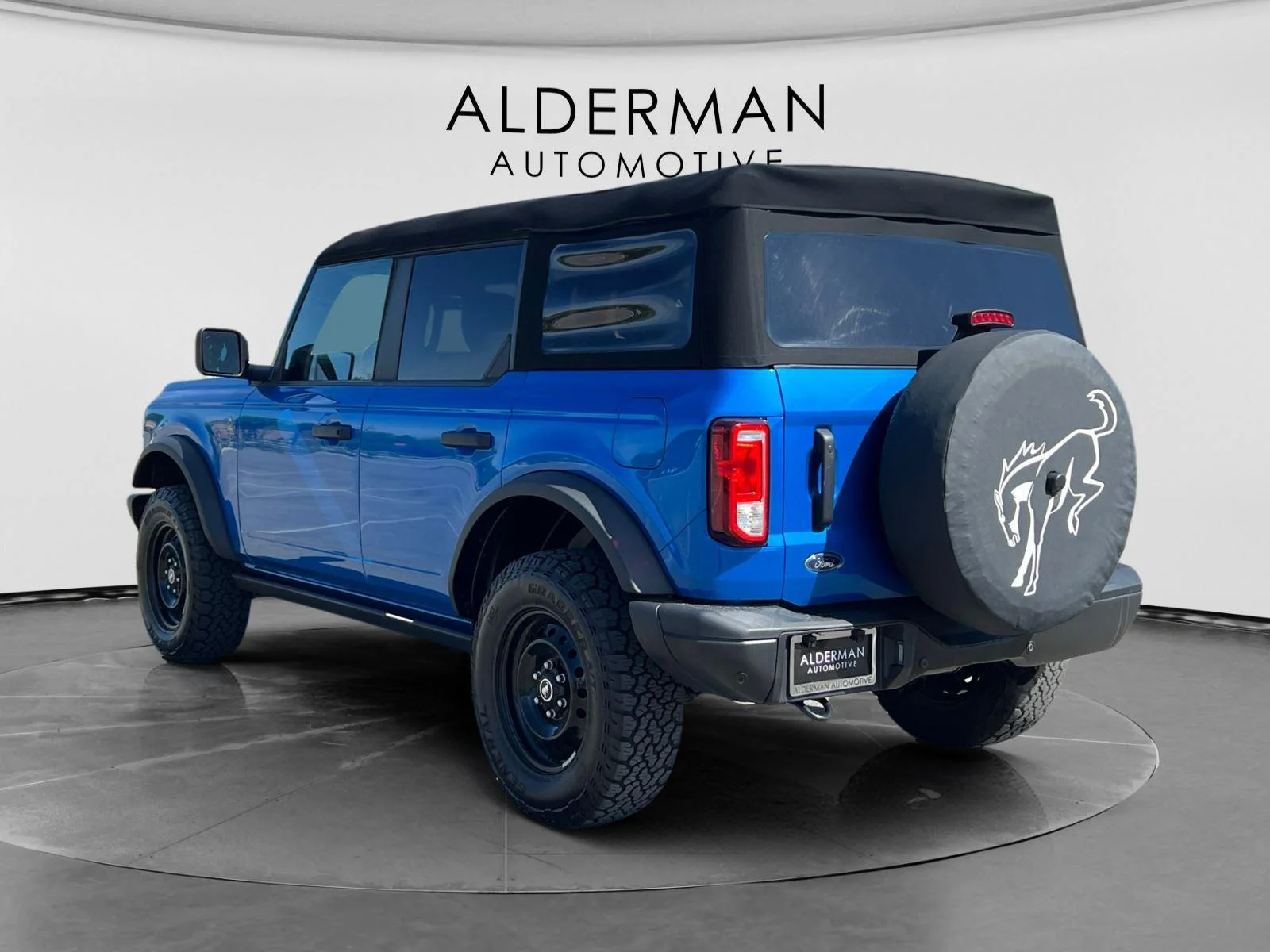 Used 2023 Velocity Blue Ford Black Diamond image 4