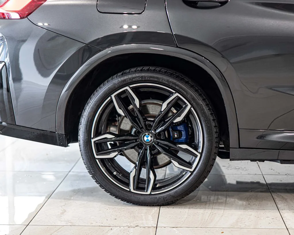 Used 2023 Gray BMW M40i image 11