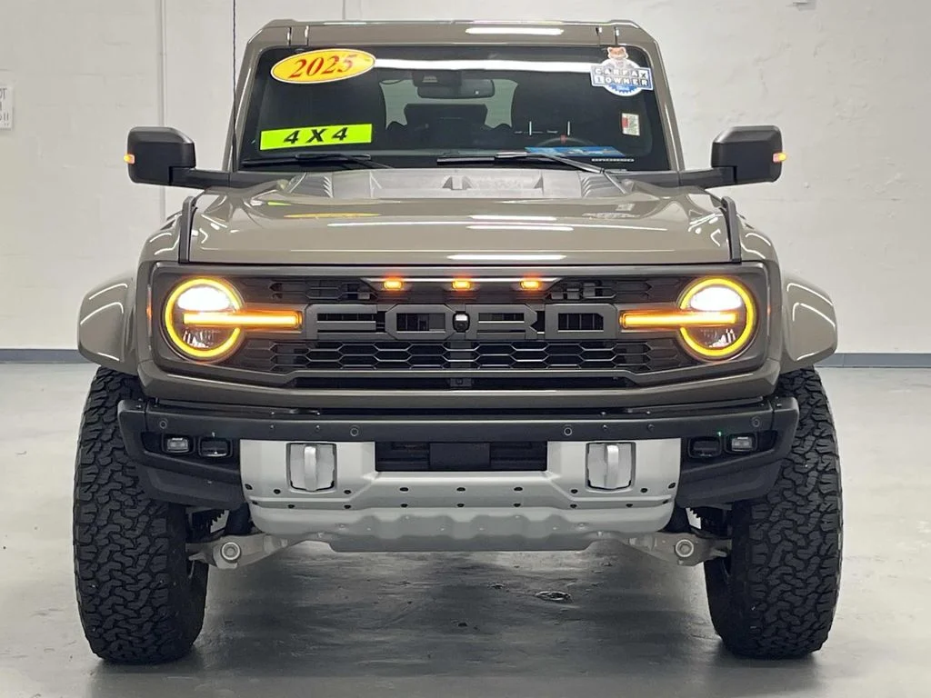 Used 2025 Marsh Gray Ford Raptor 4X4 3.0 TWIN TURBO 1 OWNER image 3