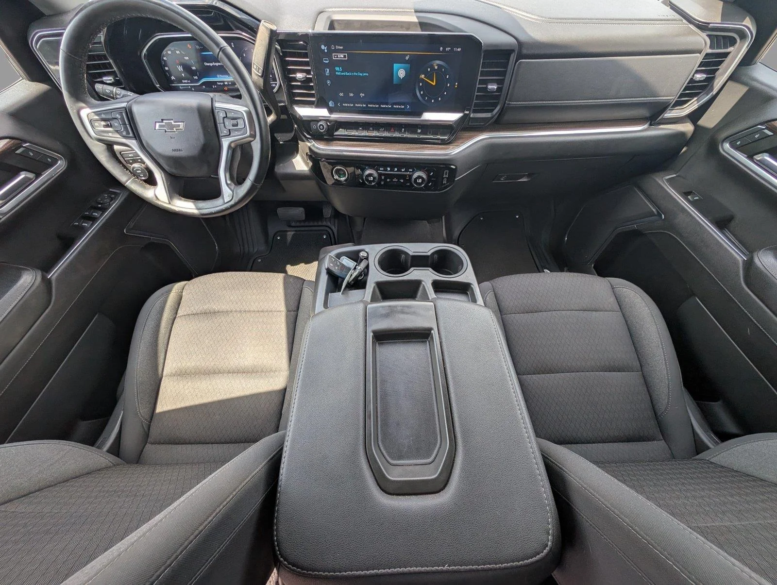 Used 2023 STERLING GRAY METALLIC Chevrolet RST image 33
