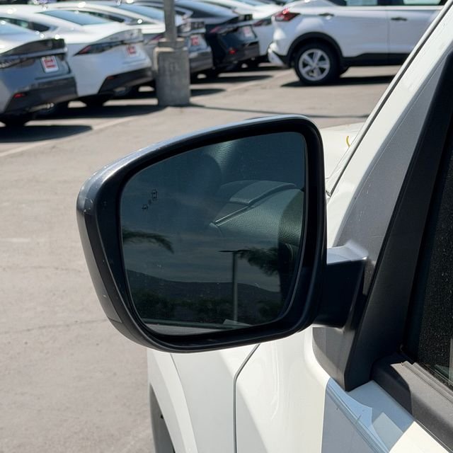 New 2026 Glacier White Nissan Crew Cab S image 12