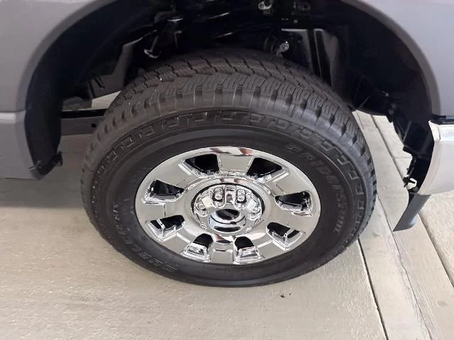 New 2026 Carbonized Gray Metallic Ford F-350® Lariat® image 24