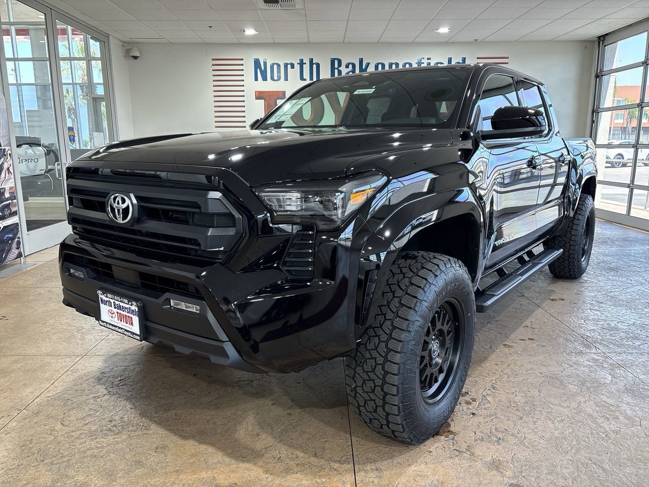 2026 Toyota Tacoma SR5 - Photo 6