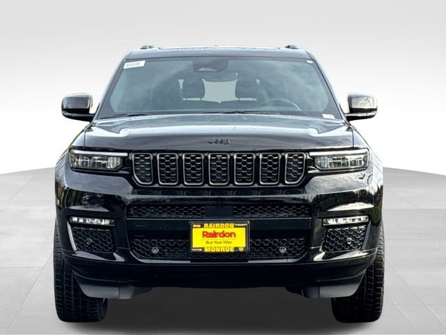 New 2025 Diamond Black Crystal Pearl-Coat Exterior Paint Jeep Summit image 11