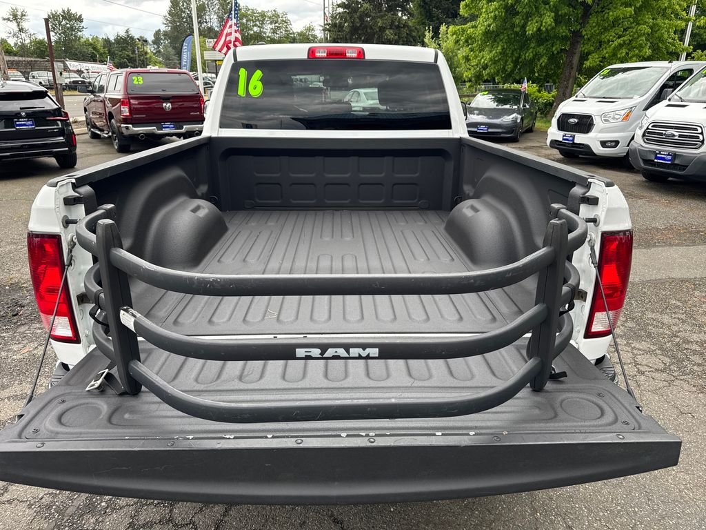 Certified Used 2016 Bright White Clearcoat Ram Tradesman image 32