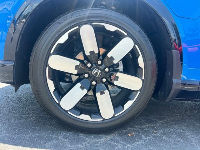 Certified Used 2024 North Shore Pearl Honda Elite image 13