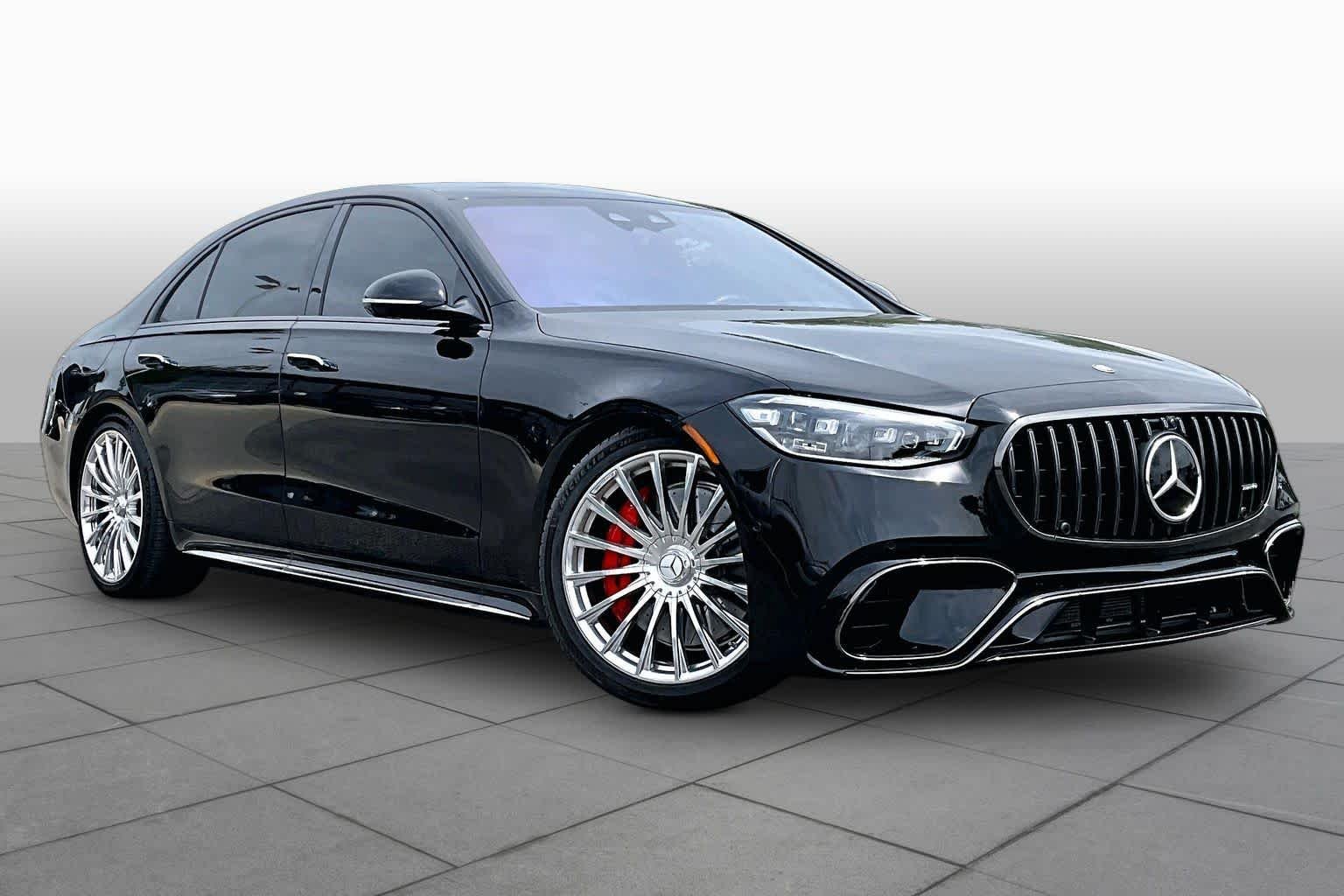 Certified Used 2025 Obsidian Black Metallic Mercedes-Benz AMG® S 63 E image 3