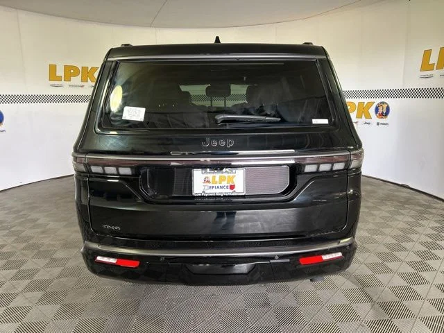 New 2026 High Gloss Black Exterior Paint Jeep Grand Wagoneer image 4
