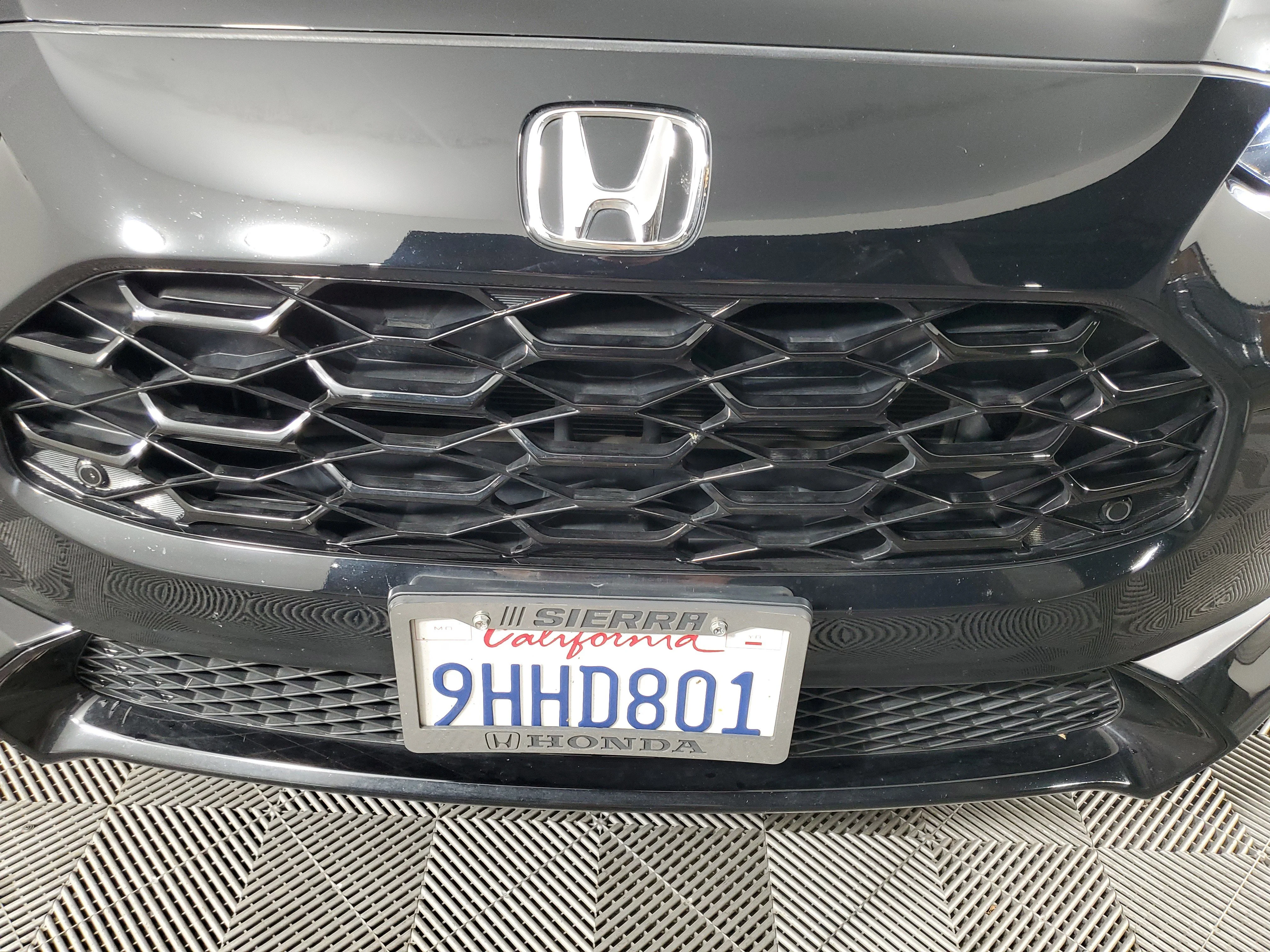 Used 2024 Crystal Black Pearl Honda EX-L image 10