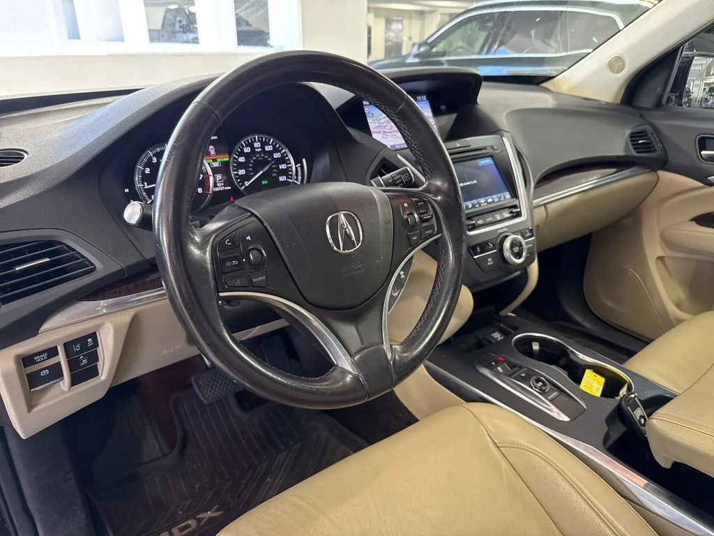 Used 2018  Acura 3.5L image 11