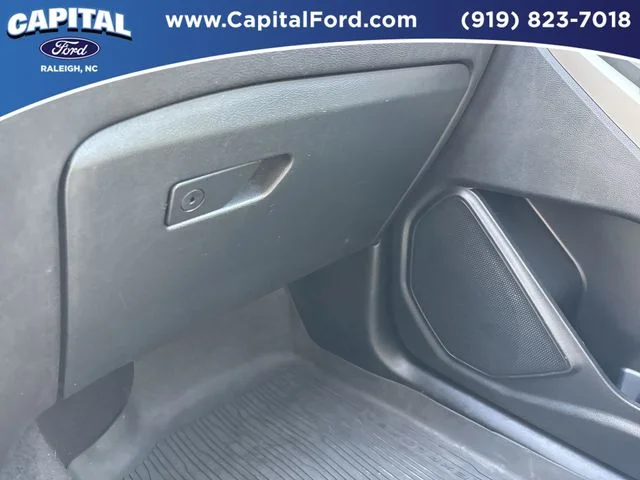 Used 2023 Black Ford XLT image 28