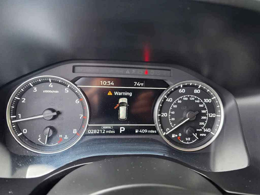 Used 2023 Silver Mitsubishi SE 2.5 2WD image 21