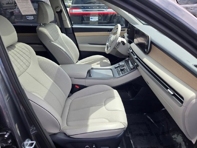 Used 2023 Gray Hyundai Limited image 6