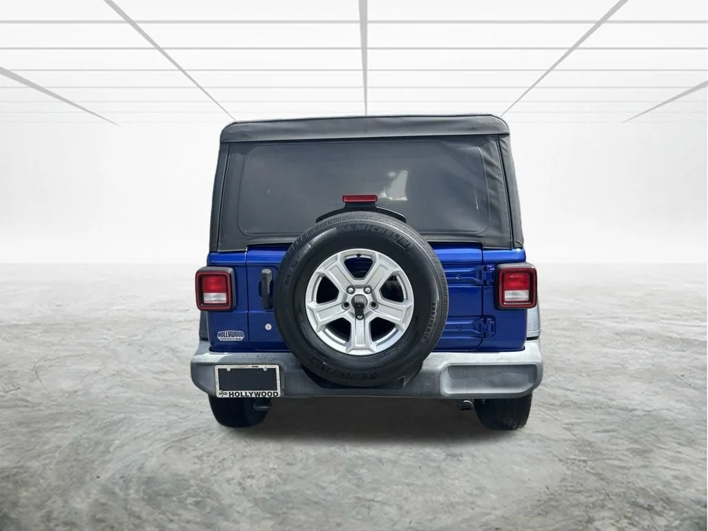 Used 2019 Blue Jeep Unlimited Sport S image 5