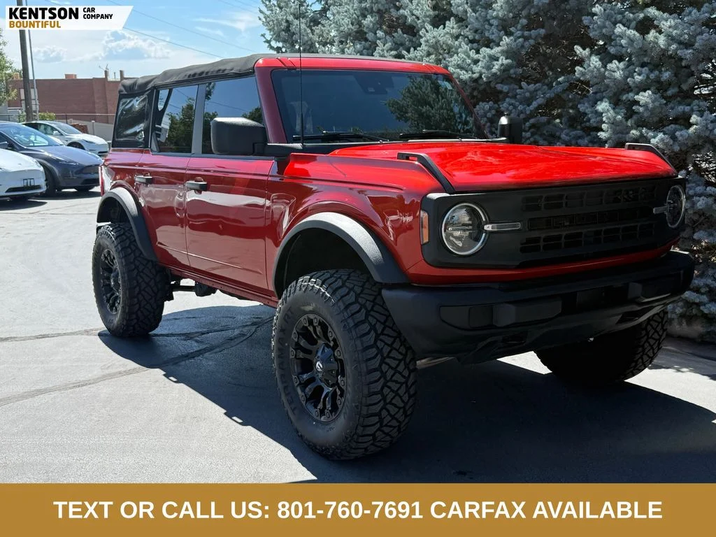 Used 2022 Red Ford Base image 12