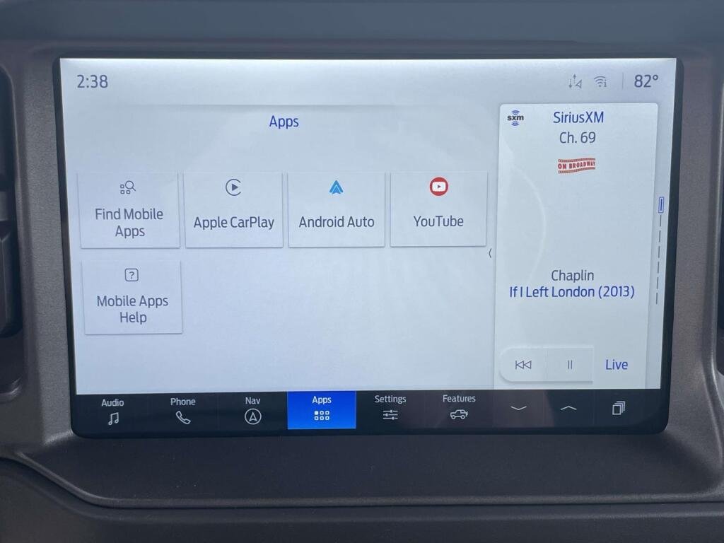 New 2025 Azure Gray Metallic Tri-Coat Ford Badlands image 24