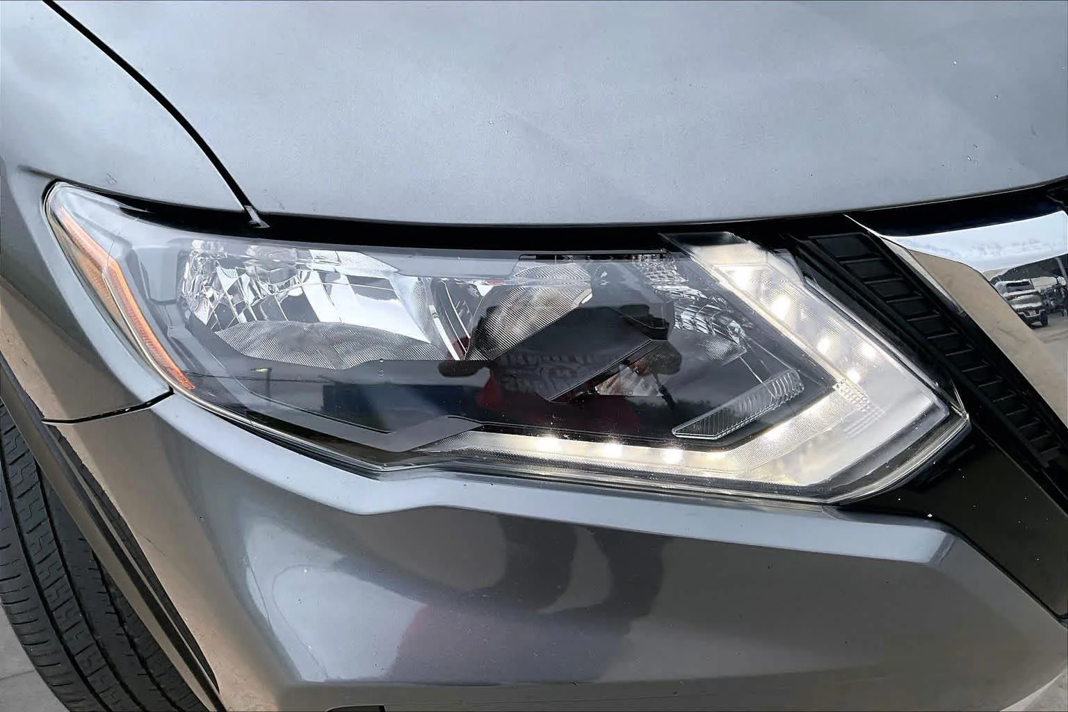 Used 2019 Gun Metallic Nissan S image 25