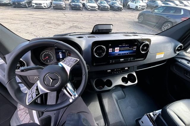 New 2026 Arctic White Mercedes-Benz Cargo 144 WB image 6