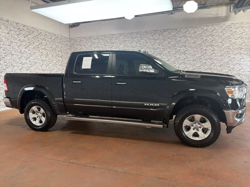 Used 2020 Diamond Black Crystal Pearlcoat Ram Big Horn/Lone Star image 8