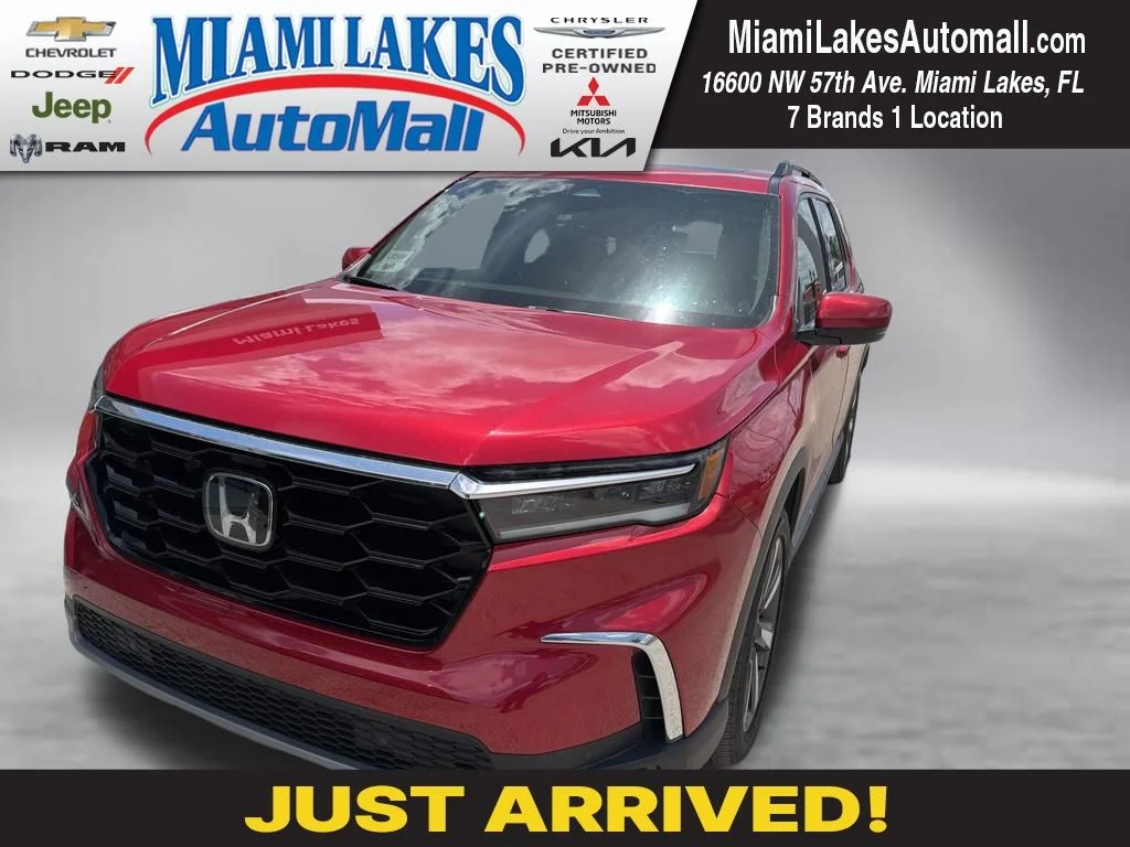 2024 Honda Pilot Touring AWD's photo
