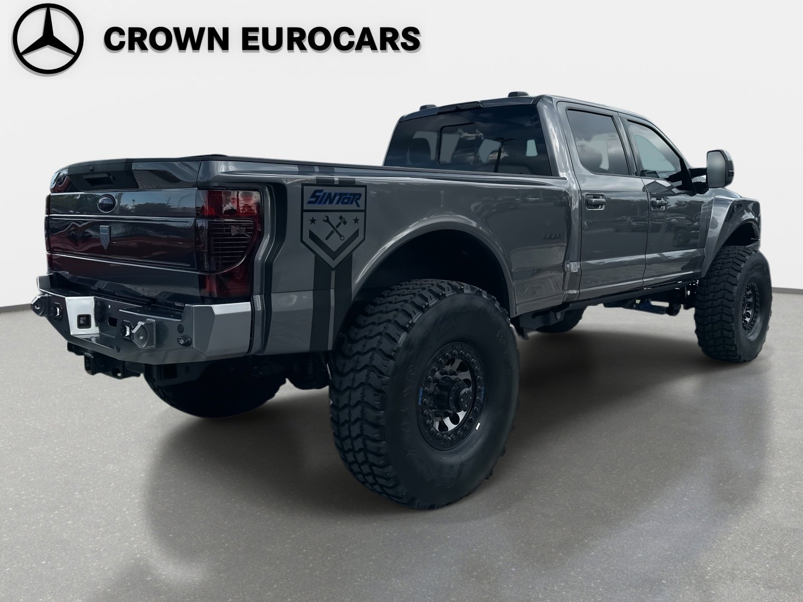 Used 2022 Gray Metallic Ford Lariat image 4