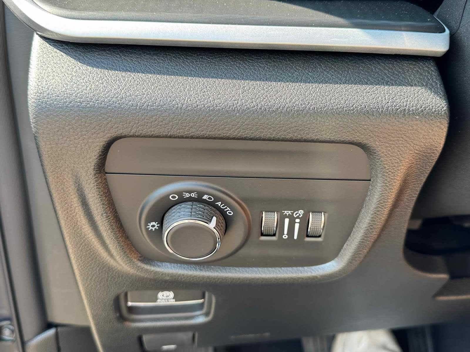 2025 Jeep Grand Cherokee L Laredo - Photo 22