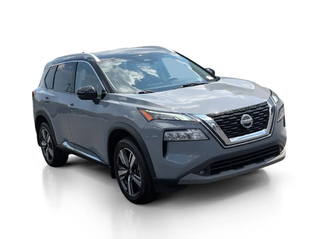 Used 2021 Boulder Gray Pear Nissan SL image 4
