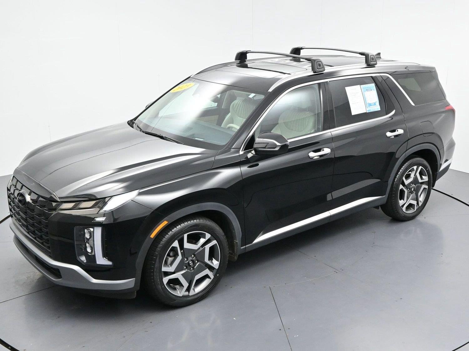 Used 2023 Abyss Black Pearl Hyundai Limited image 48