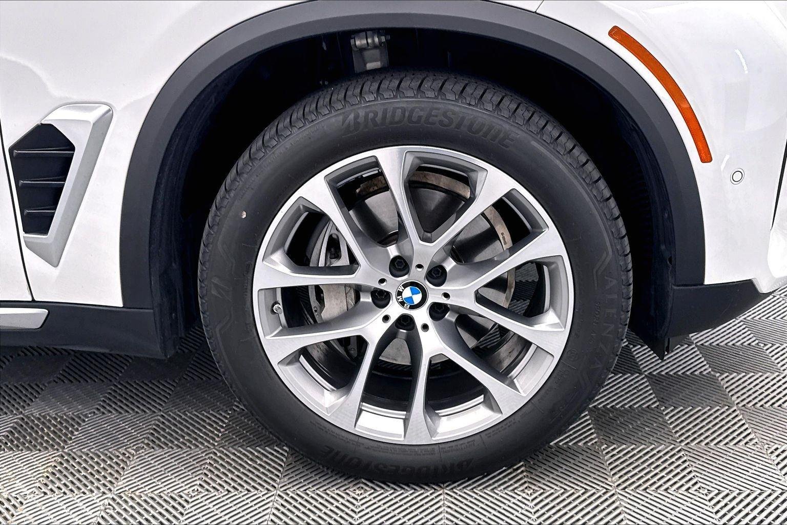 2025 BMW X5 40i - Photo 34
