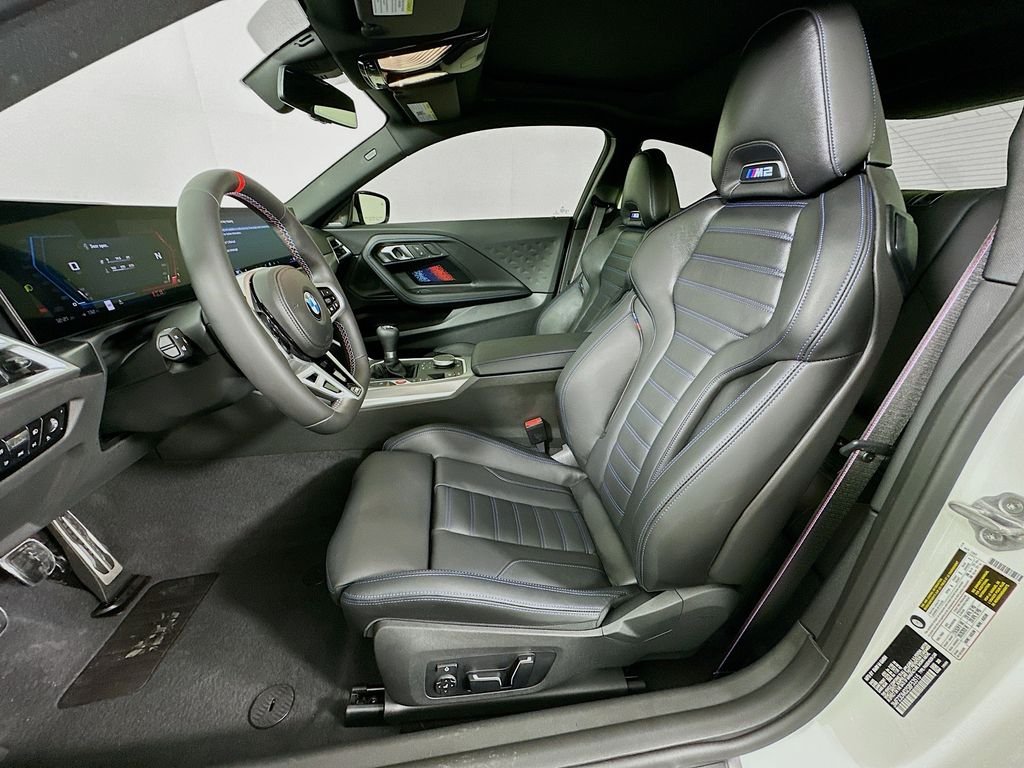 Certified Used 2025 Alpine White BMW Base image 21