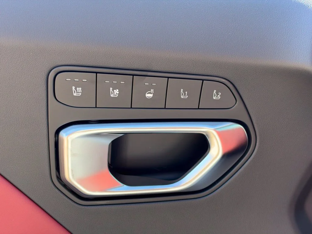 New 2027 White Kia GT-Line image 6