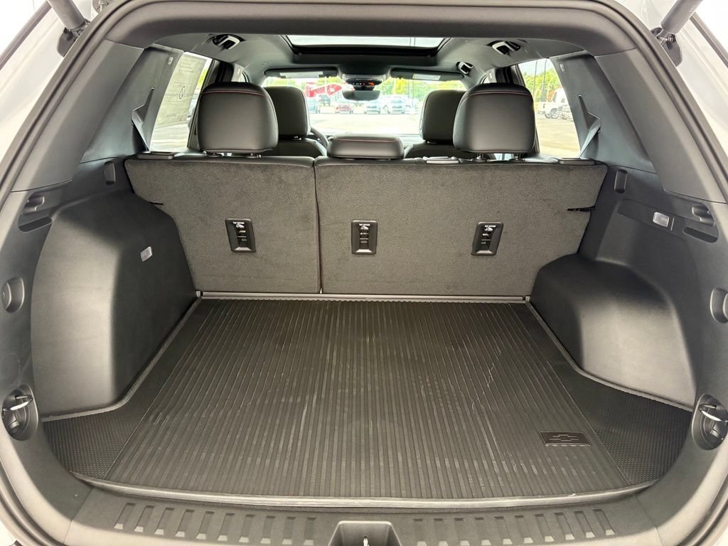2027 Chevrolet Equinox RS - Photo 46