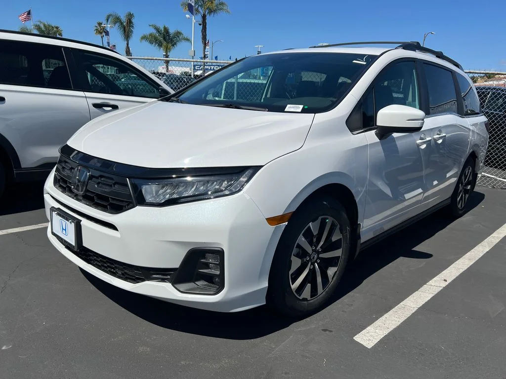 2026 Honda Odyssey EX-L's photo