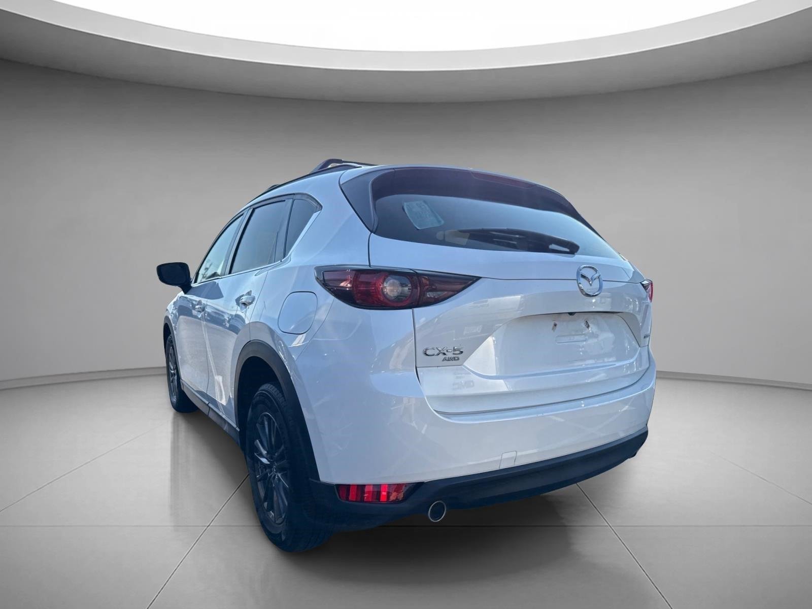 Used 2020 Snowflake White Pearl Mica Mazda Touring image 8