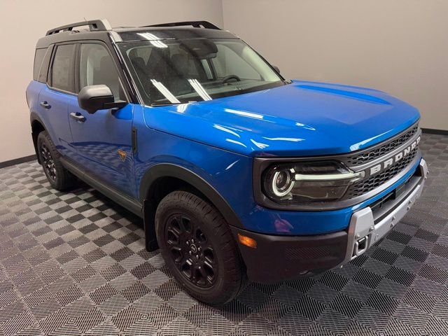 New 2025 Velocity Blue Metallic Ford Badlands® image 2