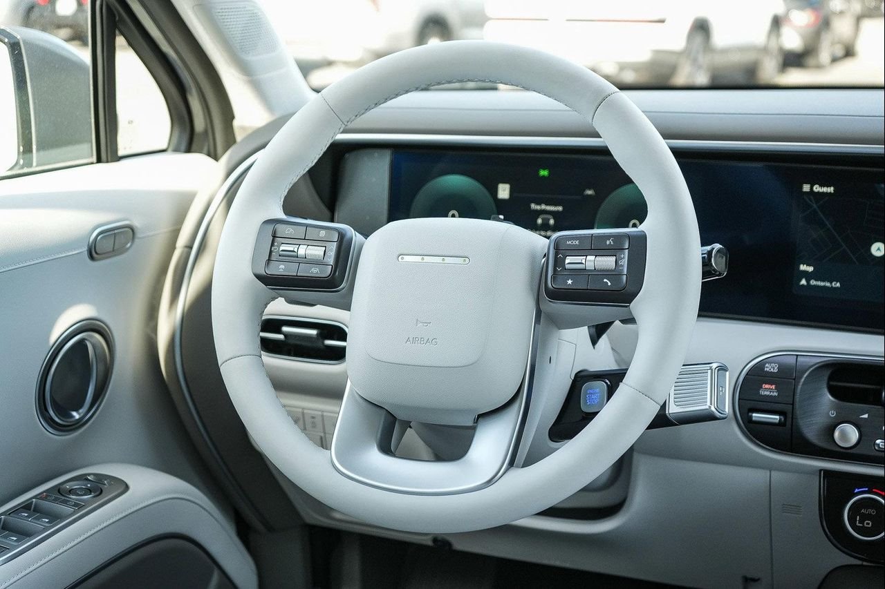 New 2026 Gray Hyundai SEL Premium image 44