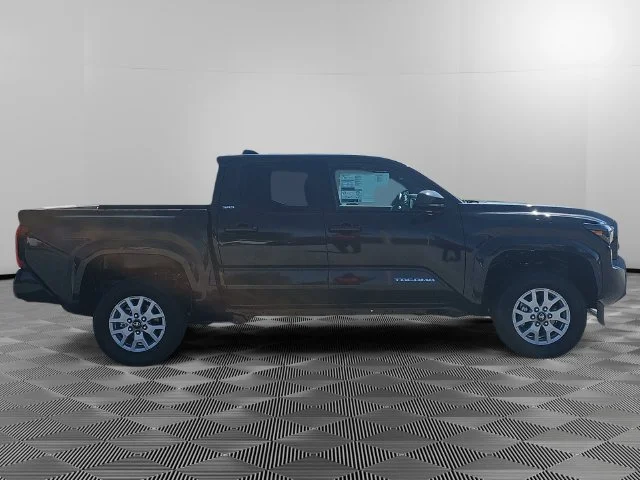 New 2026 Underground Toyota SR5 image 5