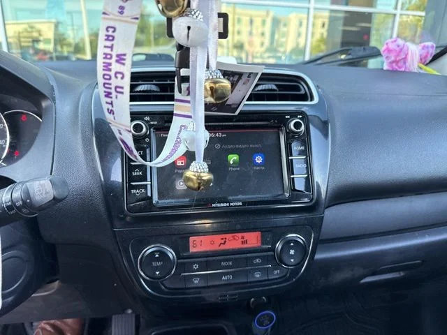 Used 2018  Mitsubishi SE image 4