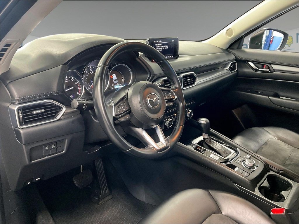 Used 2018 Blue Mazda Touring image 8
