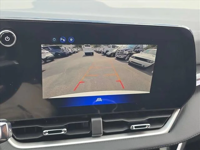 2027 Chevrolet Equinox LT - Photo 20