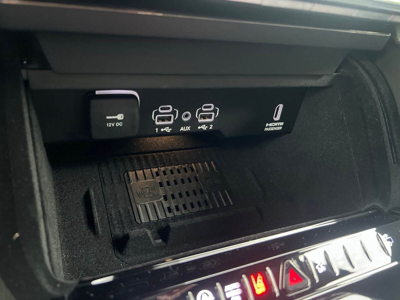 New 2026 High Gloss Black Exterior Paint Jeep Summit Reserve image 35
