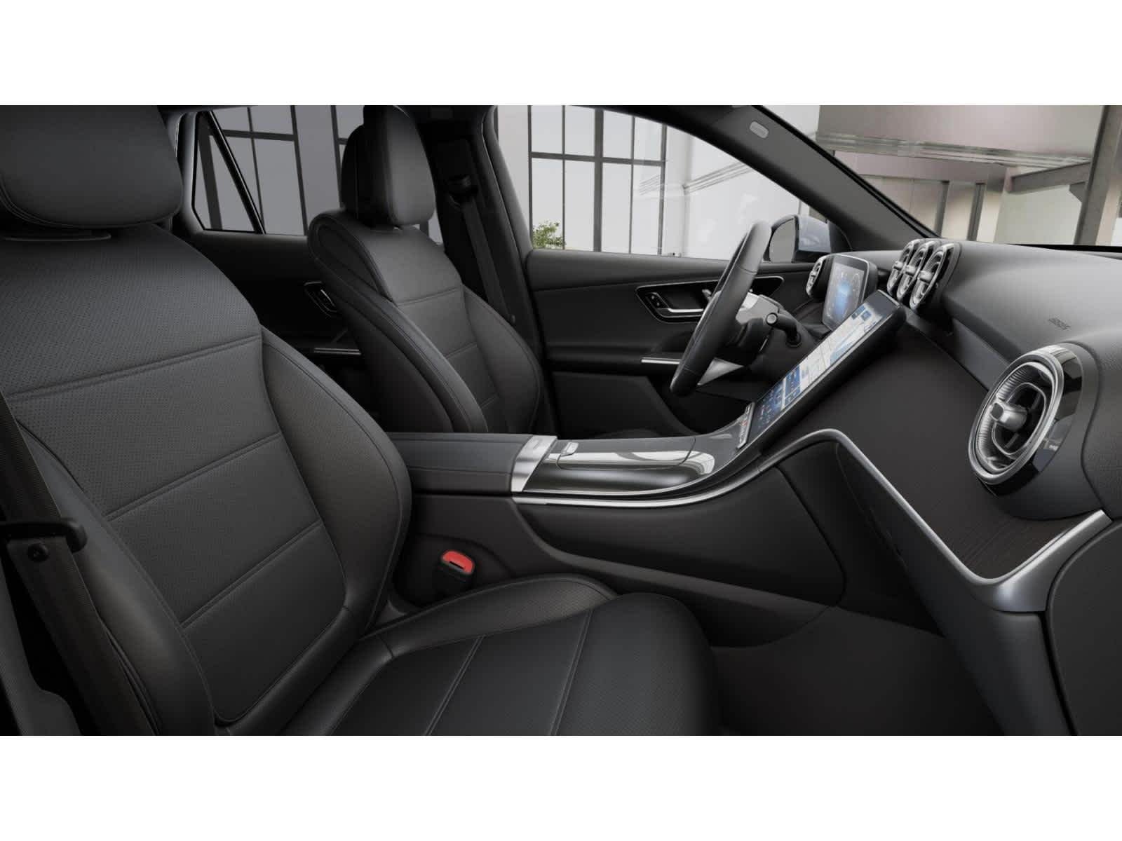New 2026 Polar White Mercedes-Benz GLC 300 image 3