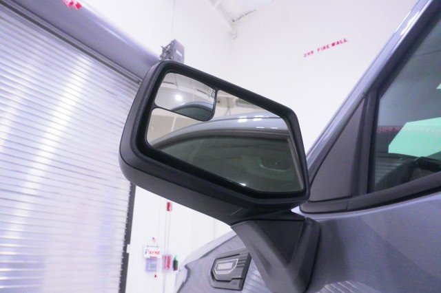 New 2026 Sterling Metallic GMC Elevation image 16