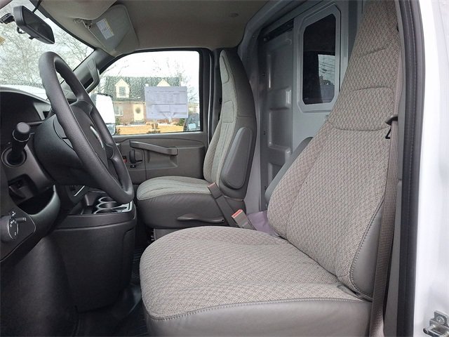 New 2025 Summit White GMC 1WT image 20